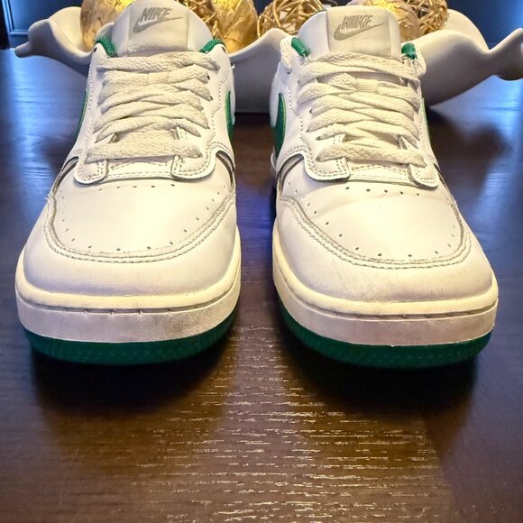 Green & White Nike Gamma Force Women's Basketball Shoes, Size: 6.5, Natural - Picture 6 of 11